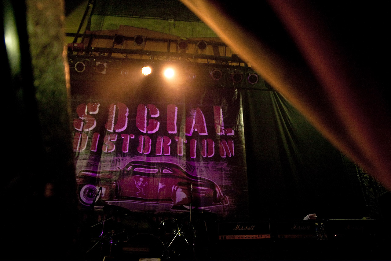 Social Distortion