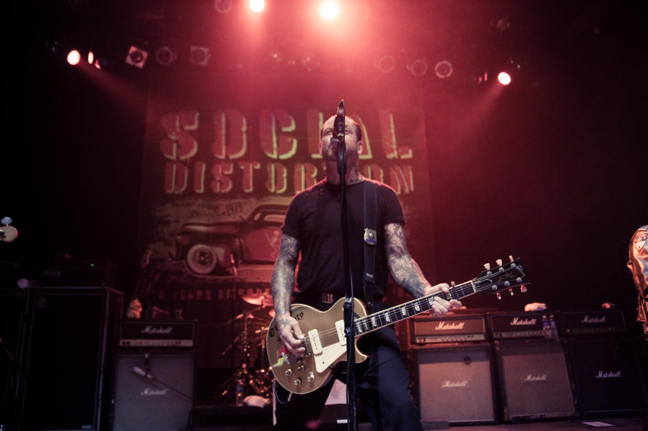 Social Distortion